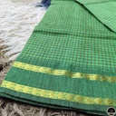 Cotton Blend Green Gadwal Saree with All-Over Checked Design - Perfect for All Seasons-2