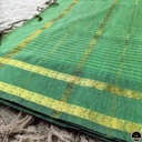 Cotton Blend Green Gadwal Saree with All-Over Checked Design - Perfect for All Seasons-3