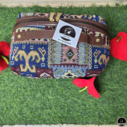 [E-COM-MAB-003] Printed Jute Multi Color Cosmetic Pouch